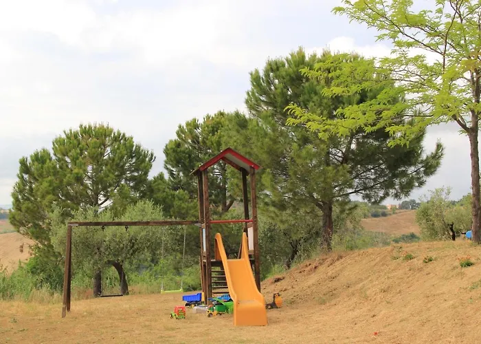 Il Salice Фермерский дом Castilenti